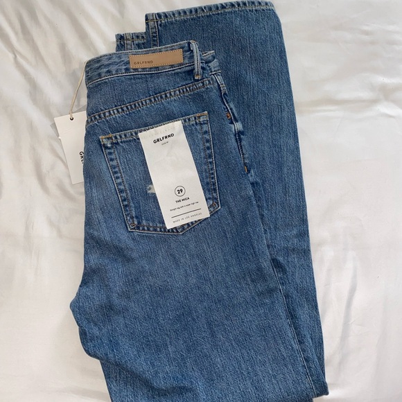 These are super cute Mika GRLFRND jeans. Retail:250. Never worn. New with tags - Picture 10 of 10